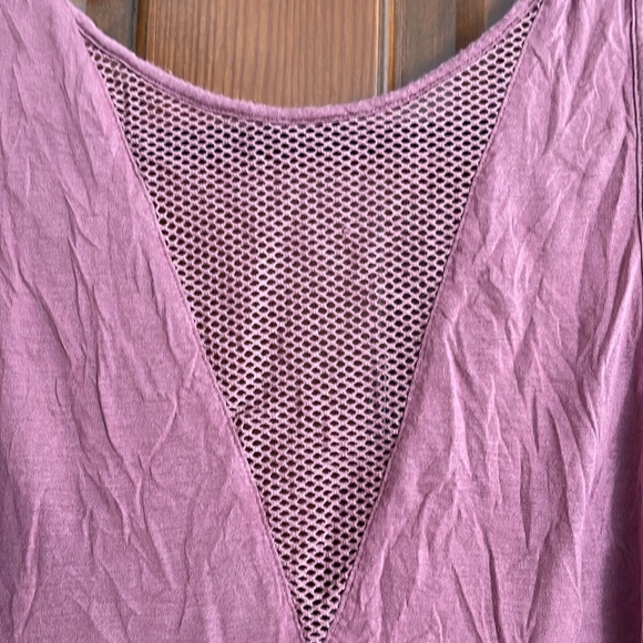 ALO Women's Mauve Sleeveless Top SMALL - Picture 4 of 6